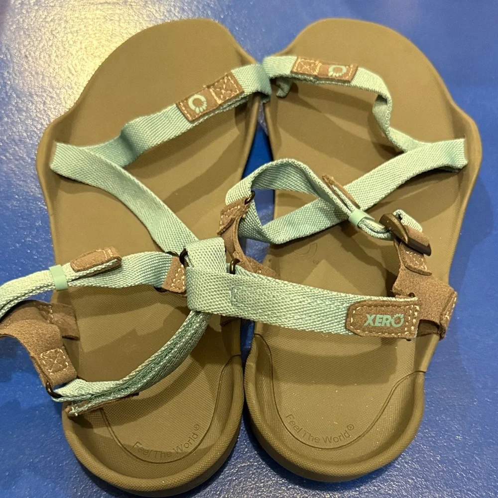 Xero Shoes Z-Trek Sandals W9 NEW Barefoot Minimalist Hiking Blue - Picture 7 of 7